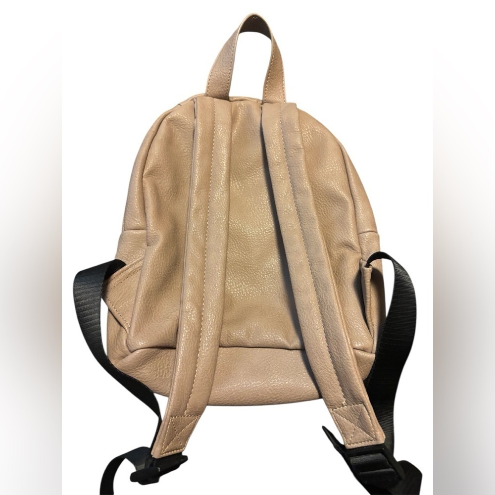 Steve Madden Mini Backpack Purse Nude Tan Blush - Picture 2 of 9